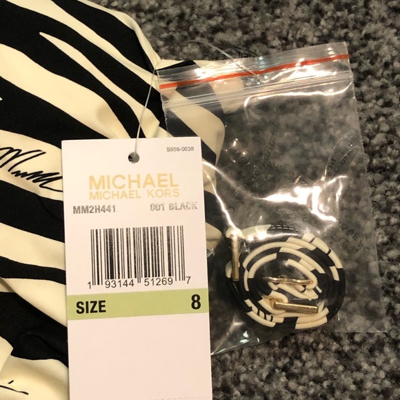 Michael Kors Zebra Print One Shoulder Swimsuit Size 8 NWT - Picture 6 of 11